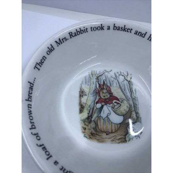 Beatrix Potter THE WORLD OF PETER RABBIT Wedgewood Child's Bowl Mrs Rabbit - Picture 2 of 9